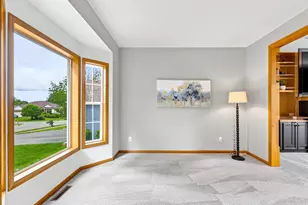 9082 Glenborough Dr, Elko New Market, MN 55020 - Photo 4
