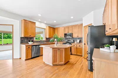 9082 Glenborough Drive, Elko New Market, MN 55020 - Photo 14