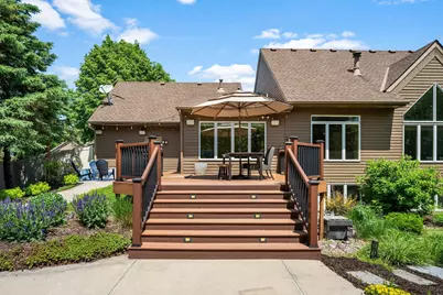 245 Luisa Court, Chaska, MN 55318 - Photo 10