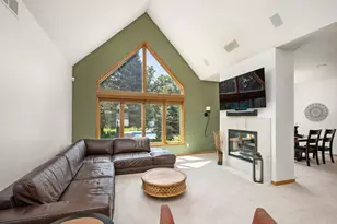 245 Luisa Ct, Chaska, MN 55318 - Photo 14