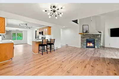 15635 41st Avenue N, Plymouth, MN 55446 - Photo 14