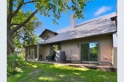 15635 41st Avenue N, Plymouth, MN 55446 - Photo 4