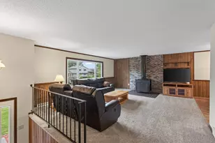 17918 Weaver Lake Dr, Maple Grove, MN 55311 - Photo 4