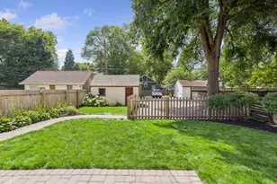 4202 Portland Ave, Minneapolis, MN 55407 - Photo 32
