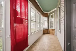 852 Jessamine Ave E, Saint Paul, MN 55106 - Photo 6