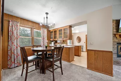 10725 Rich Avenue S, Bloomington, MN 55437 - Photo 10
