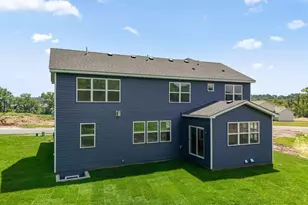 1257 Hadley Hills Dr NE, Rochester, MN 55906 - Photo 4