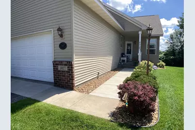 3827 Meadowvlew Way, Saint Bonifacius, MN 55375 - Photo 2