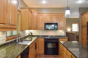 1150 Oakcrest Dr, Sauk Rapids, MN 56379 - Photo 10
