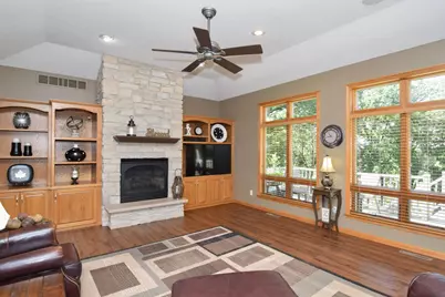1150 Oakcrest Drive, Sauk Rapids, MN 56379 - Photo 6