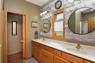 1150 Oakcrest Dr, Sauk Rapids, MN 56379 - Photo 16