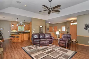 1150 Oakcrest Dr, Sauk Rapids, MN 56379 - Photo 8
