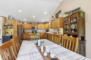 710 Cottonwood Ave, Litchfield, MN 55355 - Photo 6