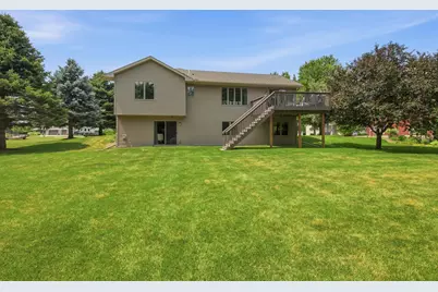 710 Cottonwood Avenue, Litchfield, MN 55355 - Photo 2