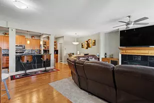 14588 Florissant Path, Apple Valley, MN 55124 - Photo 6