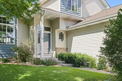 2813 88th Avenue NE, Blaine, MN 55449 - Photo 2