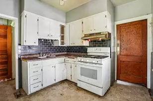 1615 7th St E, Saint Paul, MN 55106 - Photo 2