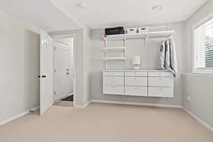 1862 Colonial Ln, Chanhassen, MN 55317 - Photo 24