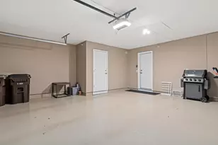1862 Colonial Ln, Chanhassen, MN 55317 - Photo 26