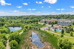 1862 Colonial Ln, Chanhassen, MN 55317 - Photo 30