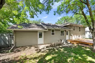 2910 114th Ave NW, Coon Rapids, MN 55433 - Photo 40