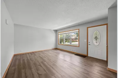 2910 114th Avenue NW, Coon Rapids, MN 55433 - Photo 4