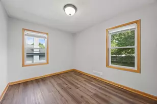 2910 114th Ave NW, Coon Rapids, MN 55433 - Photo 18