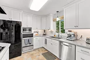 7156 Brian Dr, Centerville, MN 55038 - Photo 4