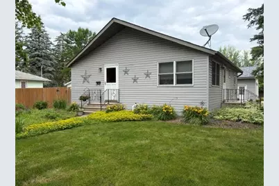 600 E Elm Avenue, Olivia, MN 56277 - Photo 4