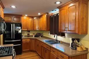 600 E Elm Ave, Olivia, MN 56277 - Photo 8