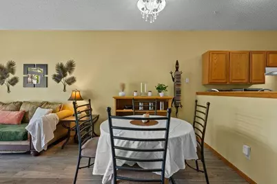 657 Providence Drive, Shakopee, MN 55379 - Photo 2