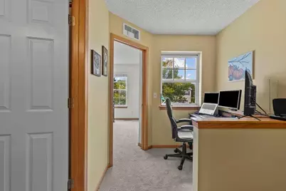 657 Providence Drive, Shakopee, MN 55379 - Photo 10