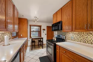 6932 Kentucky Ave N, Brooklyn Park, MN 55428 - Photo 12