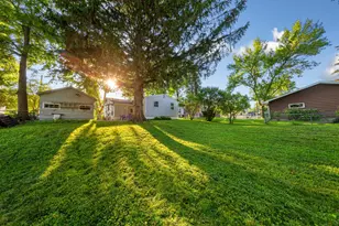 511 Division St, Waterville, MN 56096 - Photo 10