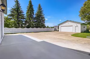9815 Pioneer Trail, Greenfield, MN 55357 - Photo 6