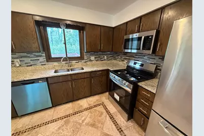 404 Cimarron Road, Apple Valley, MN 55124 - Photo 6