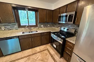 404 Cimarron Rd, Apple Valley, MN 55124 - Photo 6