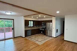404 Cimarron Rd, Apple Valley, MN 55124 - Photo 8