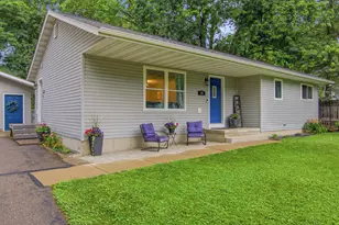 1010 Malden Ave, Eau Claire, WI 54703 - Photo 4
