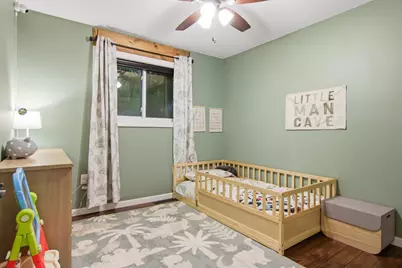 1010 Malden Avenue, Eau Claire, WI 54703 - Photo 12