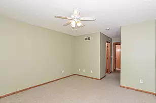 2795 Ranchview Ln N, Plymouth, MN 55447 - Photo 14