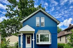 859 Conway Street E, Saint Paul, MN 55106 - Photo 1
