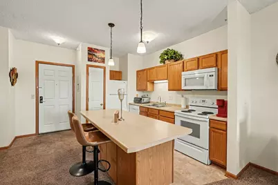 1776 Maryland Avenue E #201, Saint Paul, MN 55106 - Photo 6
