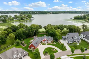 3698 Woodland Cove Pkwy, Minnetrista, MN 55331 - Photo 2