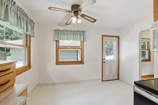 3110 W 82nd St, Bloomington, MN 55431 - Photo 14