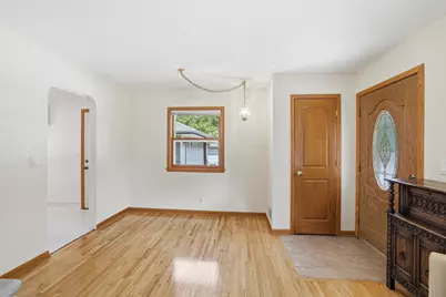 3110 W 82nd Street, Bloomington, MN 55431 - Photo 8