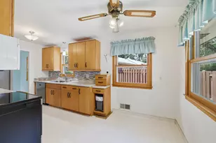 3110 W 82nd St, Bloomington, MN 55431 - Photo 16