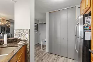 401 S 1st St, Minneapolis, MN 55401 - Photo 18