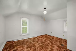 323 Erie St, Saint Paul, MN 55102 - Photo 24