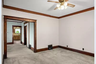 323 Erie Street, Saint Paul, MN 55102 - Photo 6